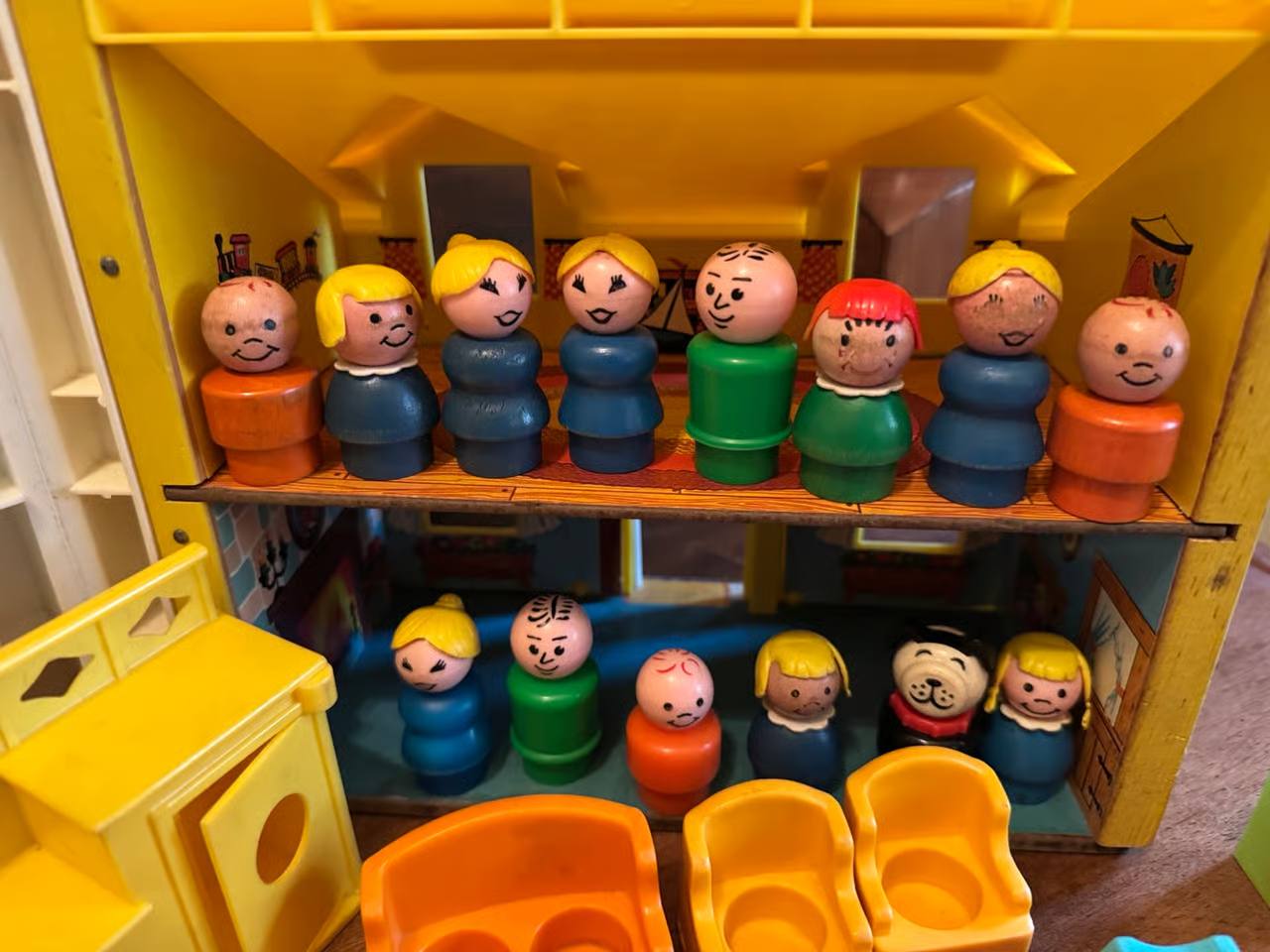 Vintage Fisher Price Little People Yellow Play House ā With Figures, Furniture & Car ā 1970s Toy Set