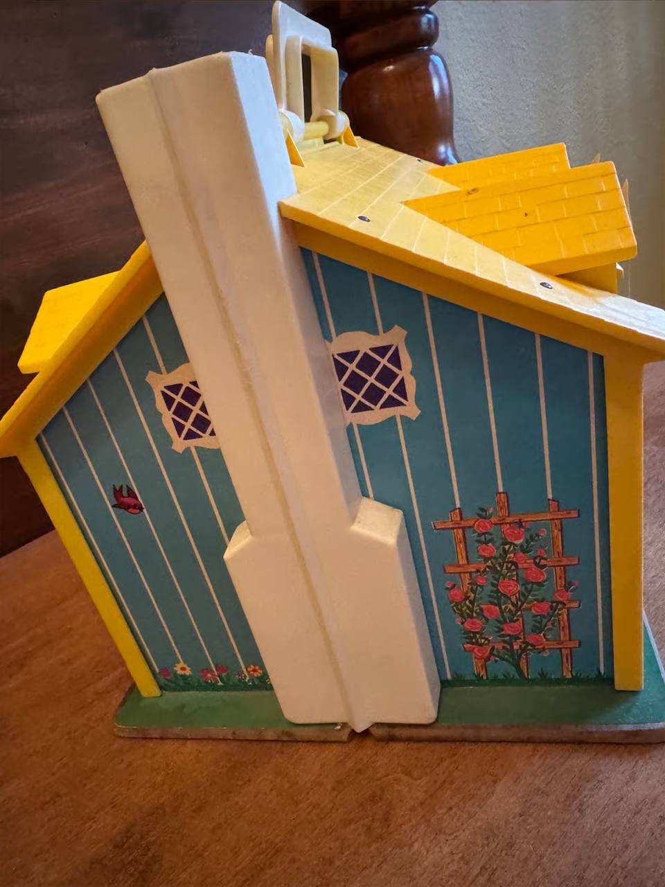 Vintage Fisher Price Little People Yellow Play House – With Figures, Furniture & Car – 1970s Toy Set